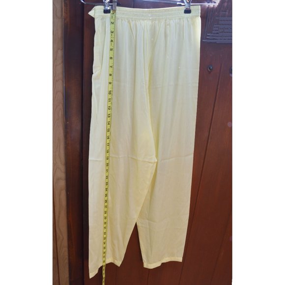 SOLD • Barbizon Lazy Dee Yellow Pajama Set Size 10 Pleated Yoke Lace Batiste - Picture 5 of 14